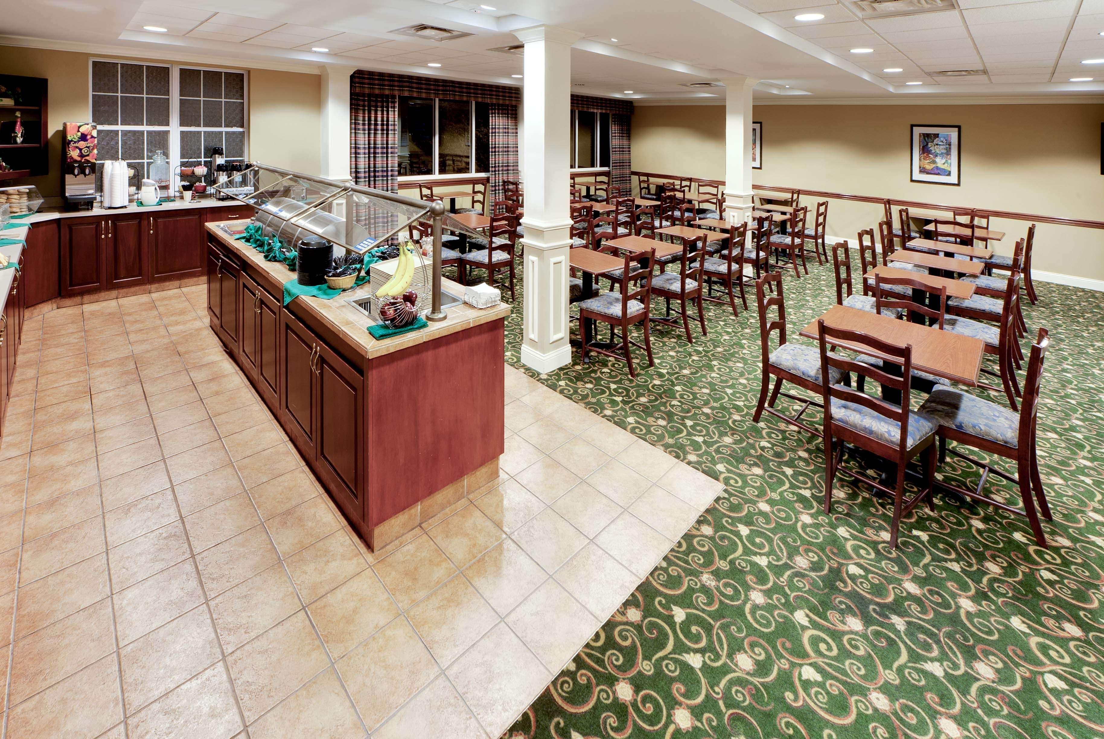 Hawthorn Suites By Wyndham Louisville East Exteriér fotografie